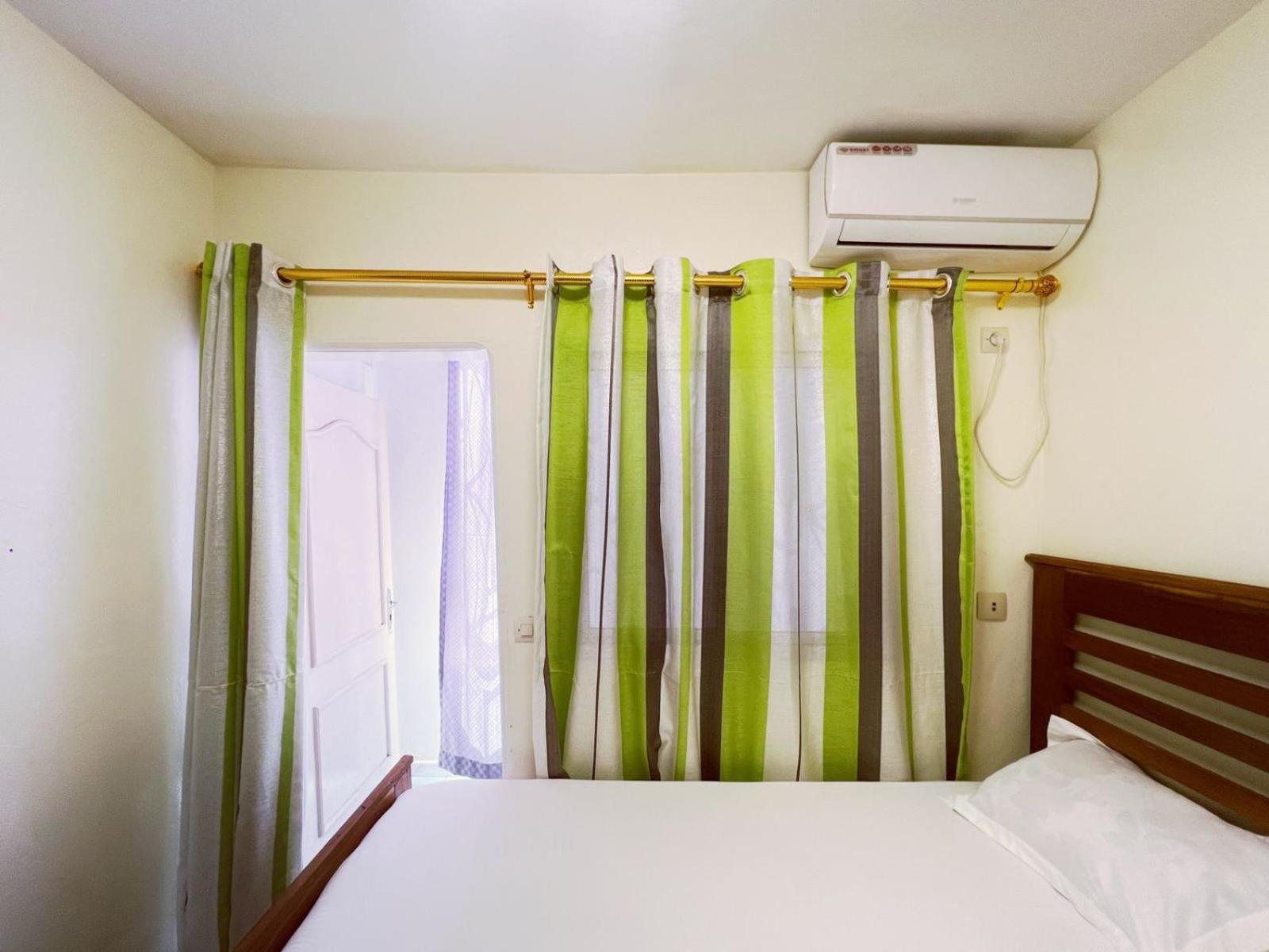 Residence Kane Diallo- Appartements Elegants Et Centraux A Dakar Eksteriør bilde