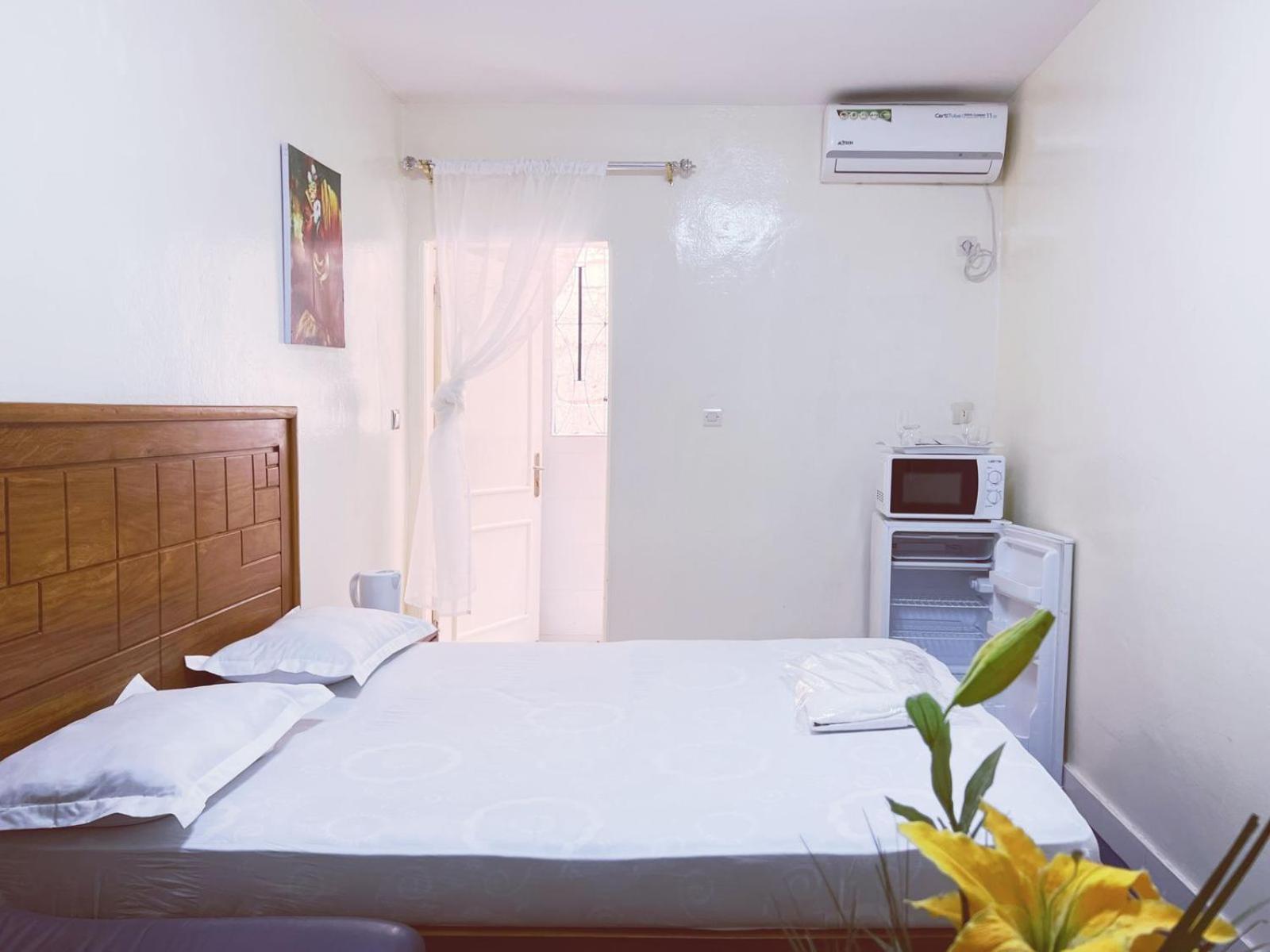 Residence Kane Diallo- Appartements Elegants Et Centraux A Dakar Eksteriør bilde