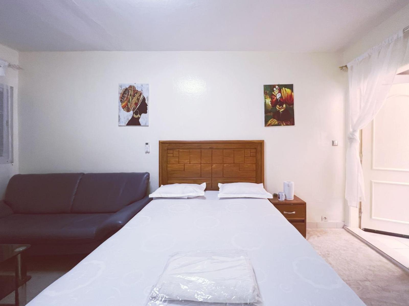 Residence Kane Diallo- Appartements Elegants Et Centraux A Dakar Eksteriør bilde